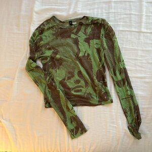 H&MxBillie Eilish green mesh long sleeve 2018 collab